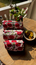 Set de 3 trousses quiltées en coton block print indien (fleurs rouges)