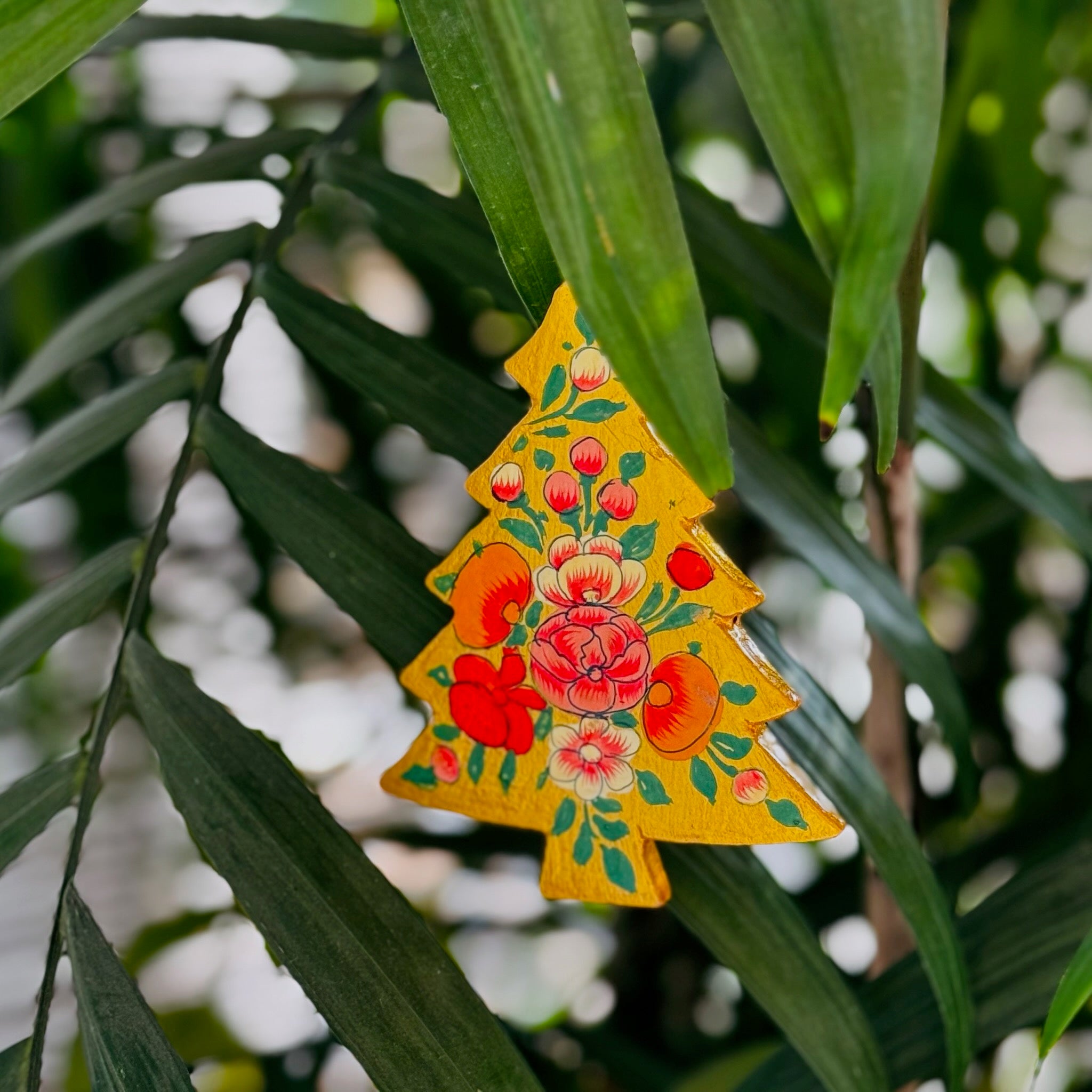 Décoration en bois peinte à la main – Sapin