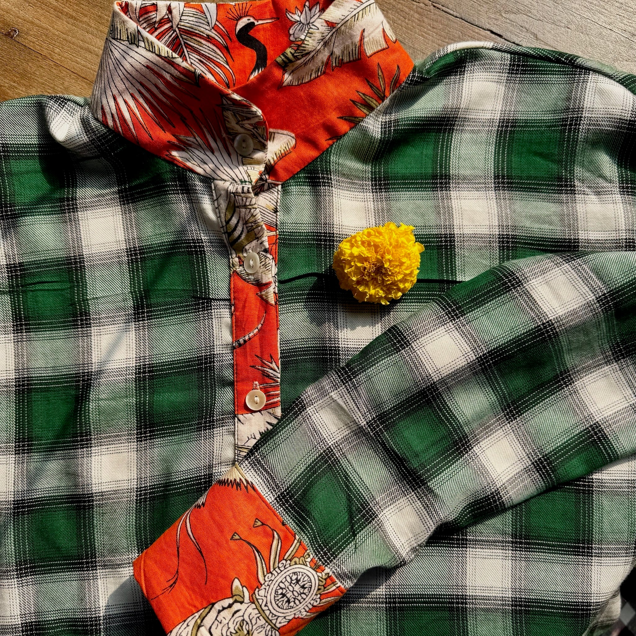 Blouse artisanale unique en coton – Tartan vert & blockprint indien orange