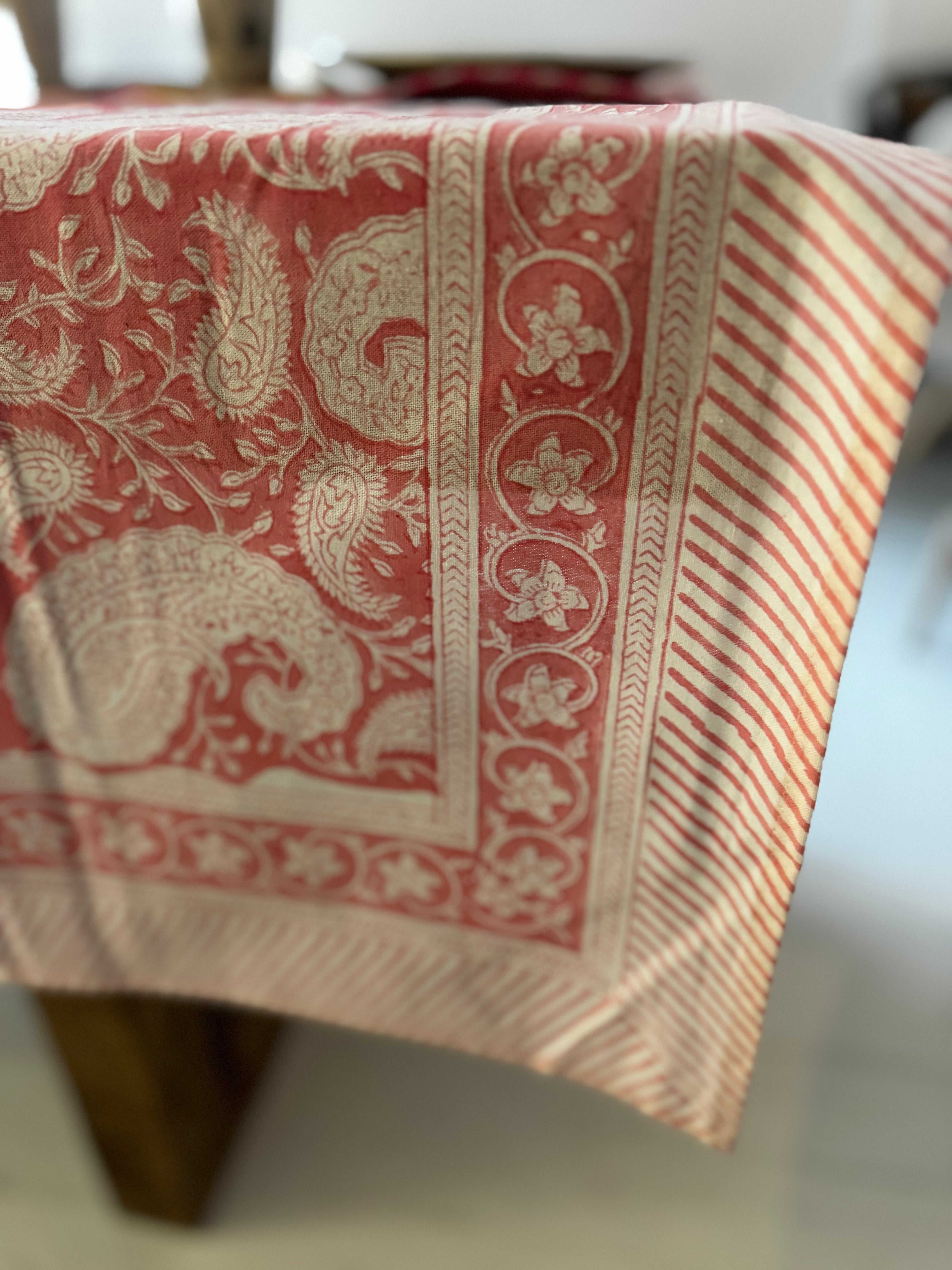 Nappe rectangulaire en coton blockprint motif paisley rose 1,50 X 2,25 m