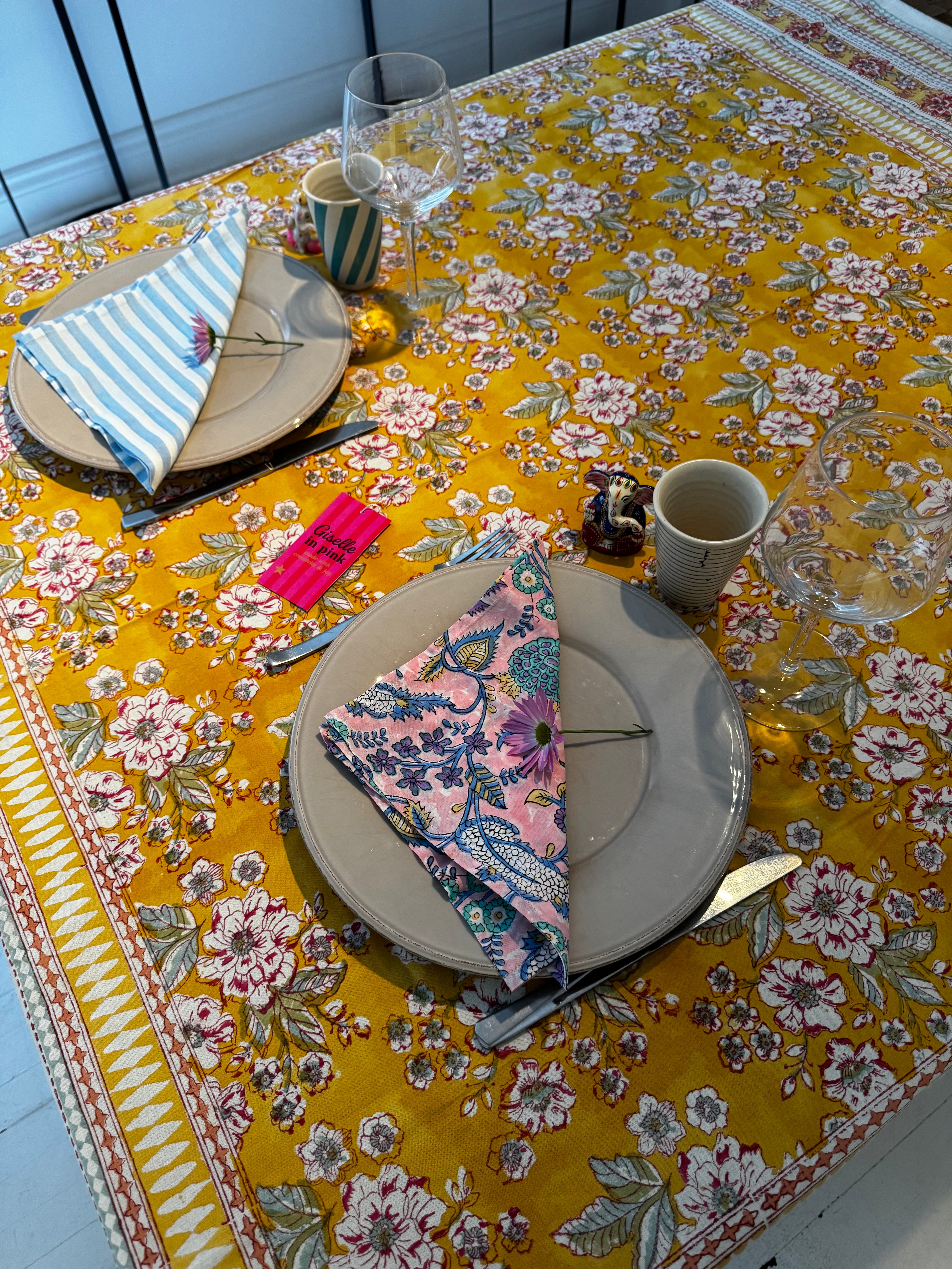 Set de 2 serviettes de table dépareillées