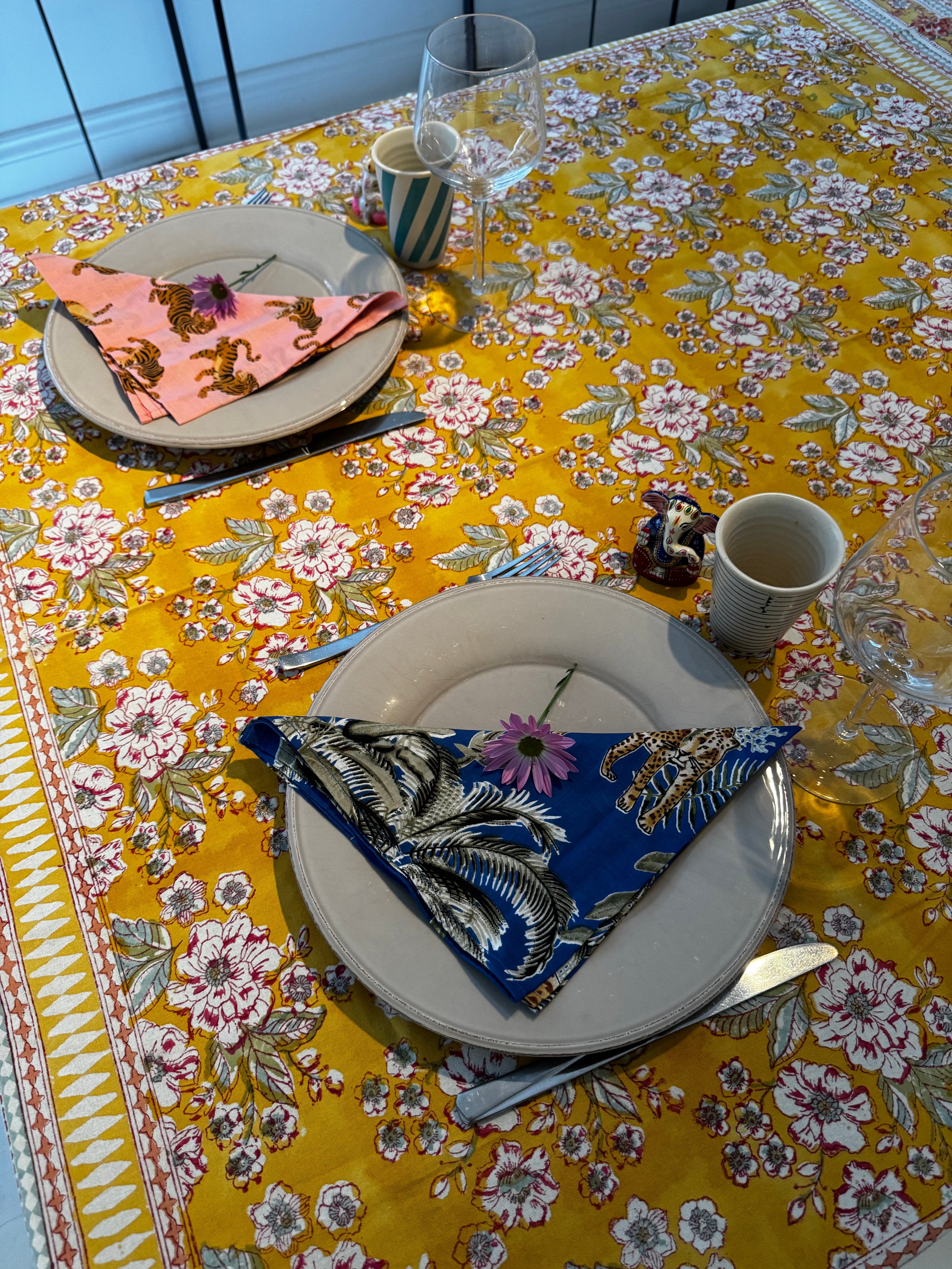 Set de 2 serviettes de table dépareillées