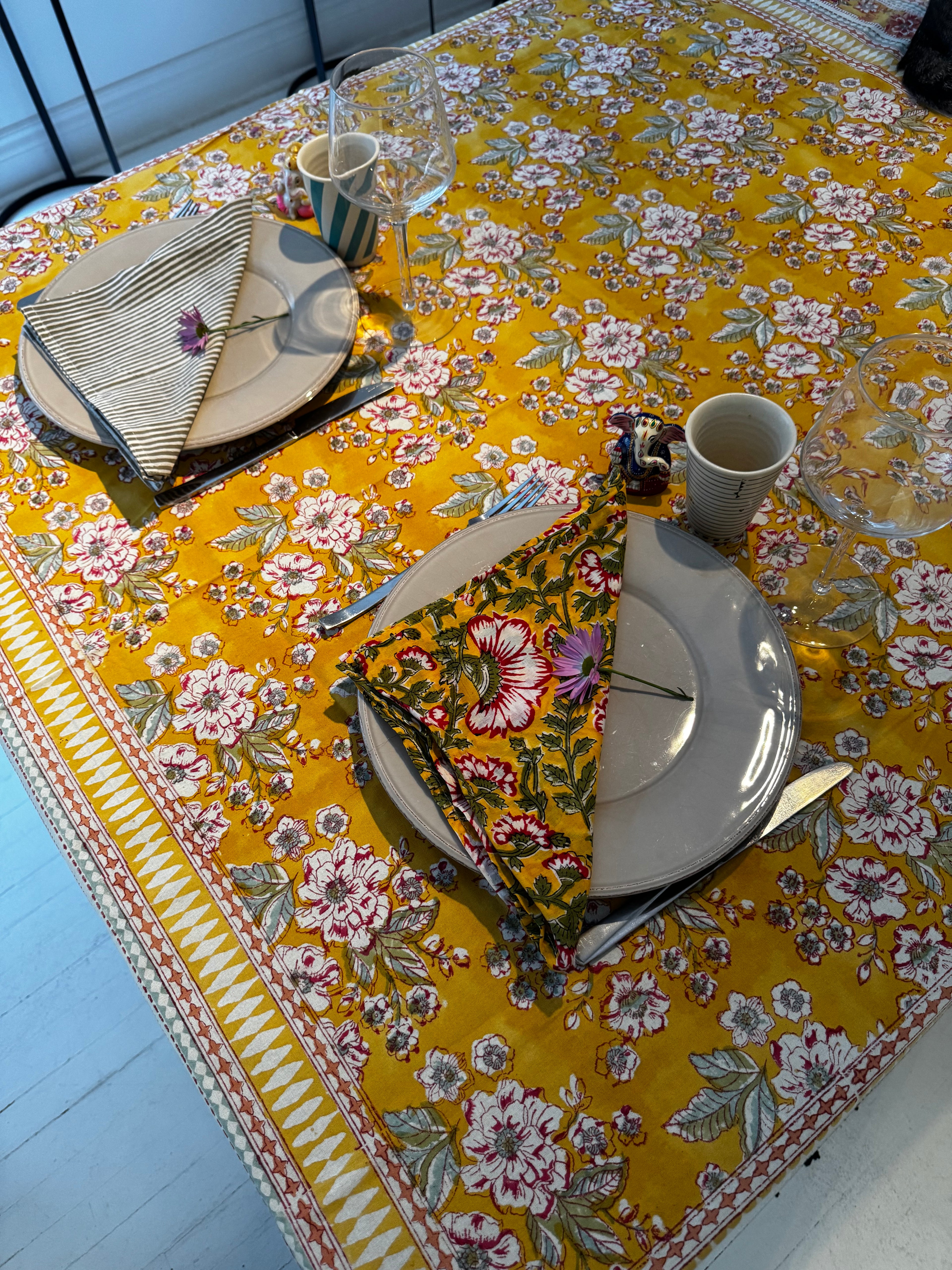 Set de 2 serviettes de table dépareillées
