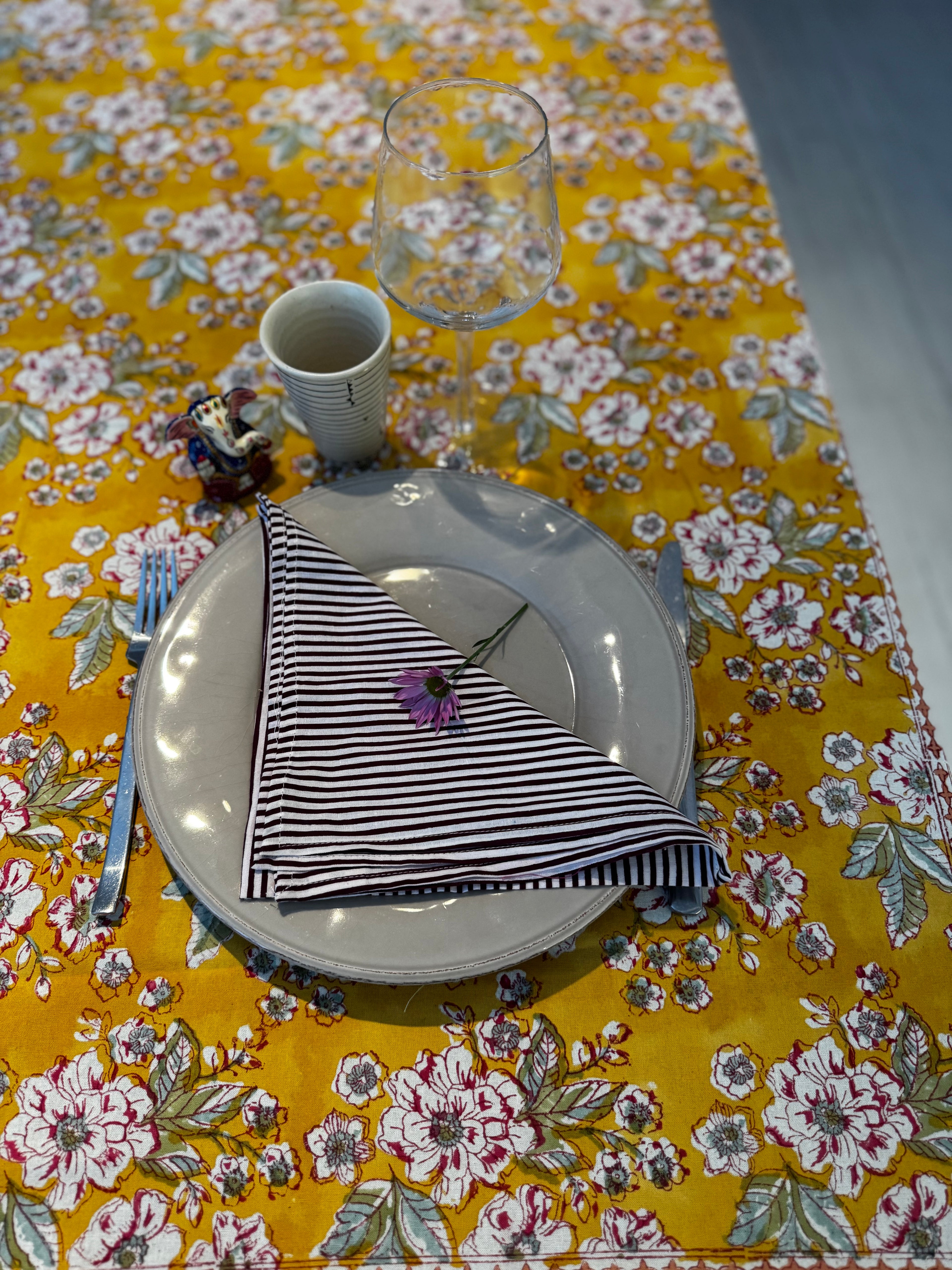 Set de 2 serviettes de table dépareillées