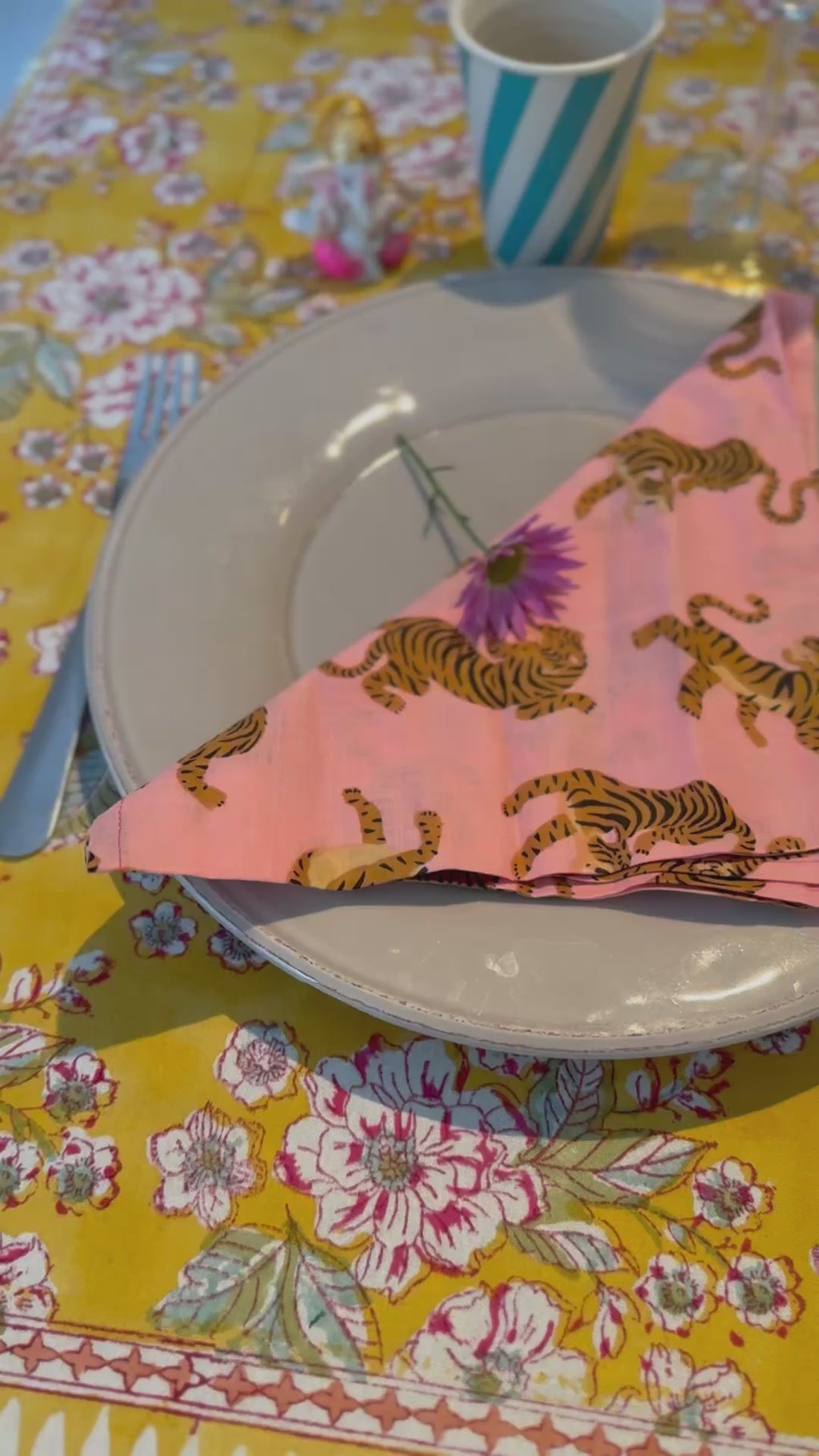 Set de 2 serviettes de table dépareillées